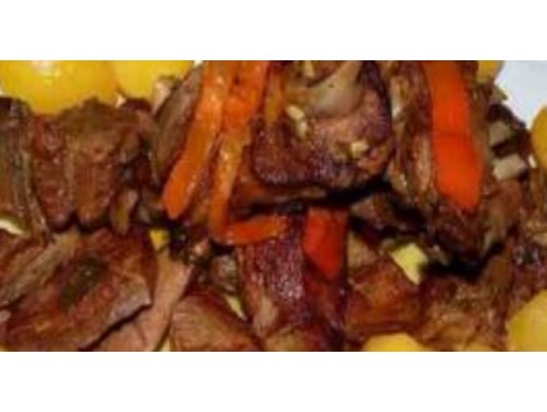Carne asada con patatas